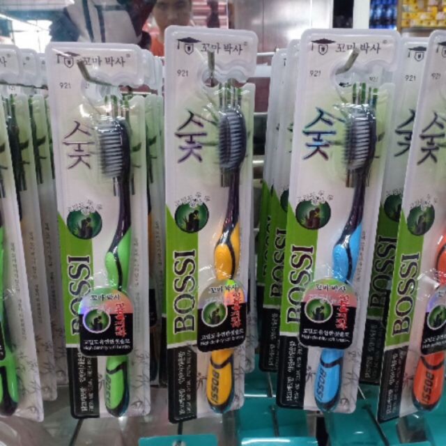 Bàn Chải Đánh Răng Bossi ( Hàng Loại 1)