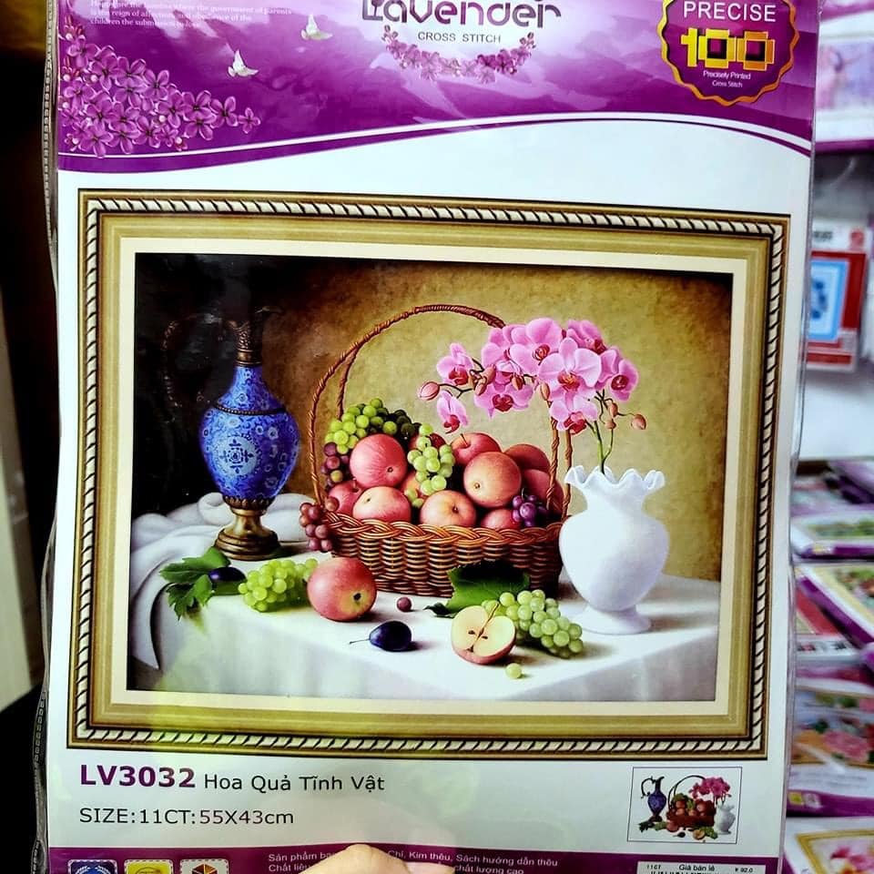 Tranh thêu mâm ngũ quả KT:55x43cm,Tranh chưa thêu.Tặng kéo và xỏ chỉ.