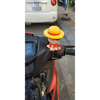 Mô  hình Luffy lắc đầu