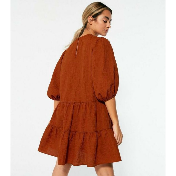 Váy Stradivarius vnxk