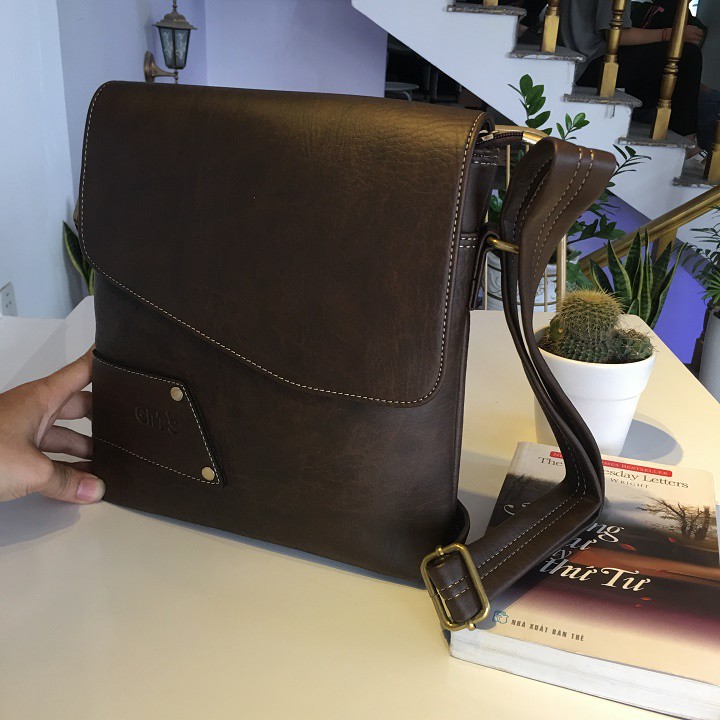 Túi Đeo Chéo - Túi Đựng IPAD Pro 11ch Da Pu Cao Cấp Siêu Bền - Kích Thước ( 28x26x7Cm ) | BigBuy360 - bigbuy360.vn