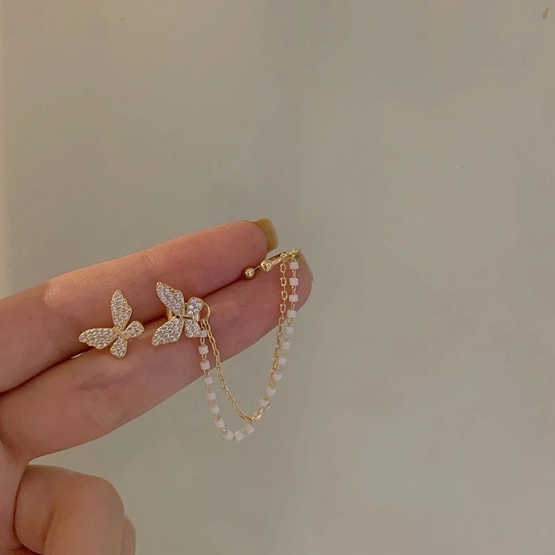 Bông Tai Kim Loại Hình Bướm Dễ Thương Cho Nữ