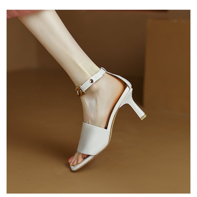 Giày Sandal Cao Gót Mũi Vuông Phối Kim Loại Thời Trang Dành Cho Nữ