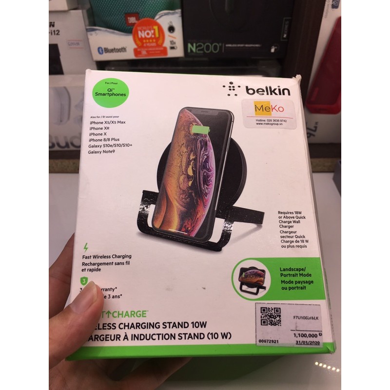 Sạc nhanh không dây Quick Charge 3.0 Belkin STAND chuẩn Qi (đế tròn)