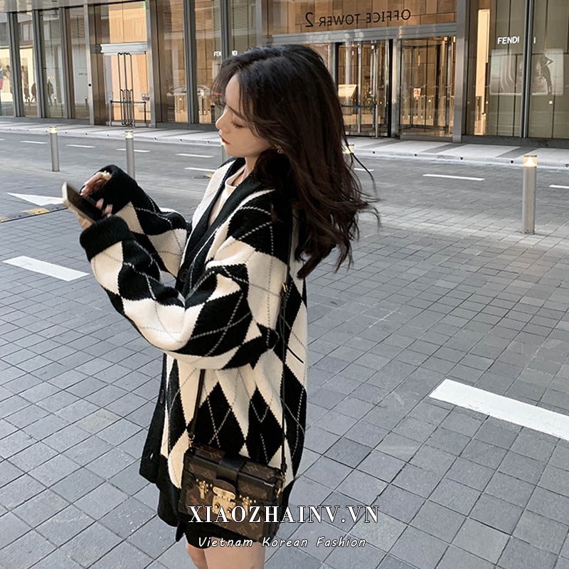 Xiaozhainv Áo khoác cardigan dáng dài rộng họa tiết kẻ sọc 2 màu phong cách cổ điển thời trang cho nữ