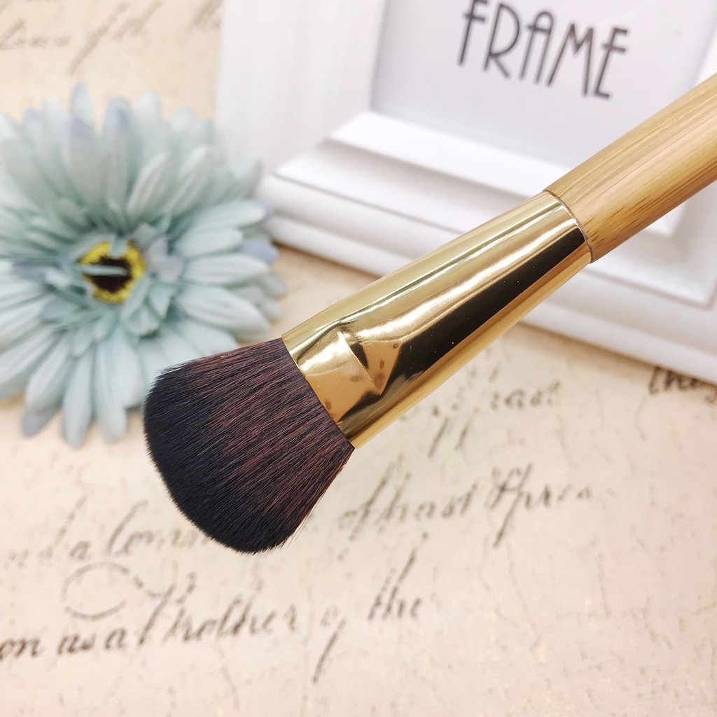 Bamboo Multifunction Contour Brush Foundation Brush Blush Shadow Make up Brush