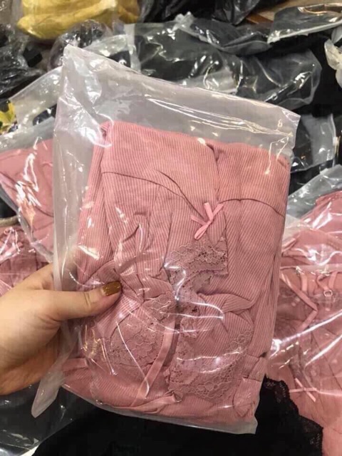 Bộ Quần Áo Ngủ Hai Dây Siêu hót | BigBuy360 - bigbuy360.vn