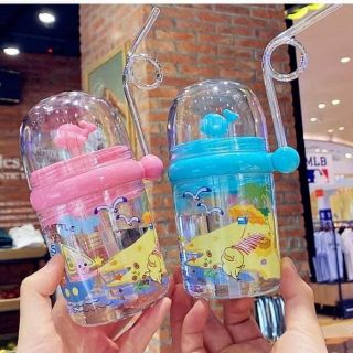 Bình nước phun nước cá voi