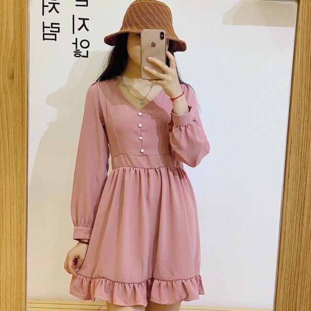 Đầm hồng nút ngọc