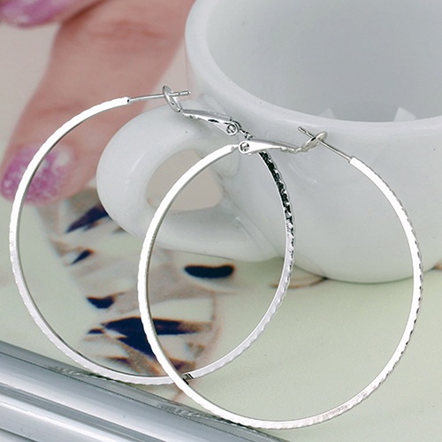 Khuyên tai hợp kim hình tròn cỡ lớn thời trang cho nữ