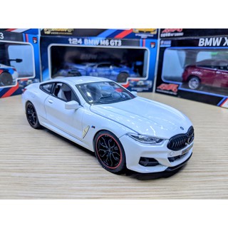 Xe mô hình BMW M8 Tỉ lệ 1:24