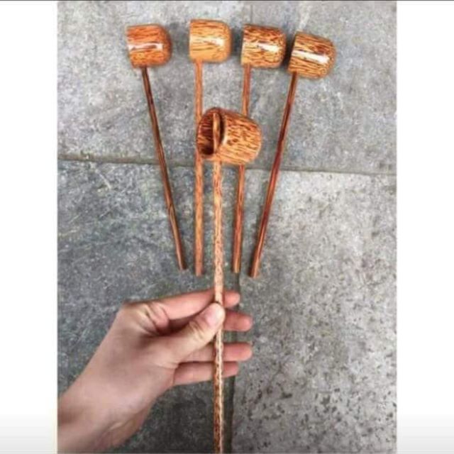 Gáo dừa múc rượu ( tròn, vuông)