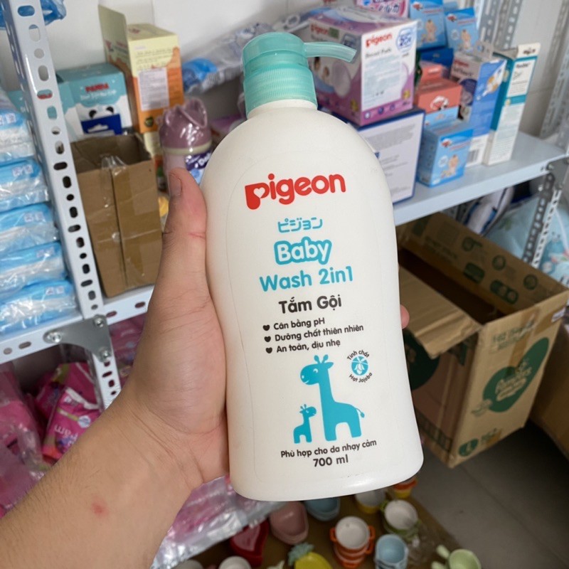 Sữa Tắm Gội Pigeon Cho Bé - 200ml/700ml