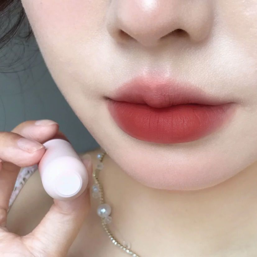 Son môi có dưỡng màu sắc tự nhiên chống thấm nước xinh xắn MAFFICK [Colorkey cùng một đoạn]