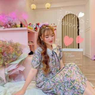 Đầm hoa nhí cổ lá sen siêu hot