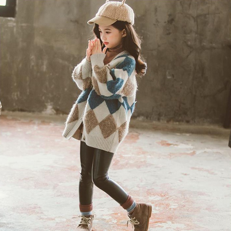 Áo khoác cardigan tay dài cổ chữ V phối nút cài thời trang thu đông xinh xắn dành cho bé gái