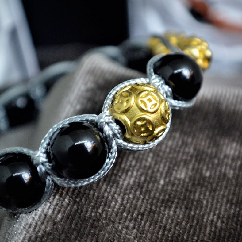 Vòng tay Shamballa đá thủy tinh núi lửa Charm tỳ hưu cao cấp