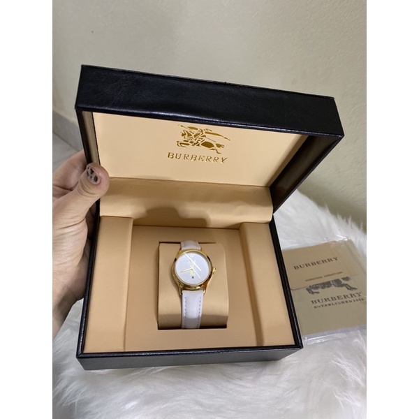 đồng hồ nữ+burberry