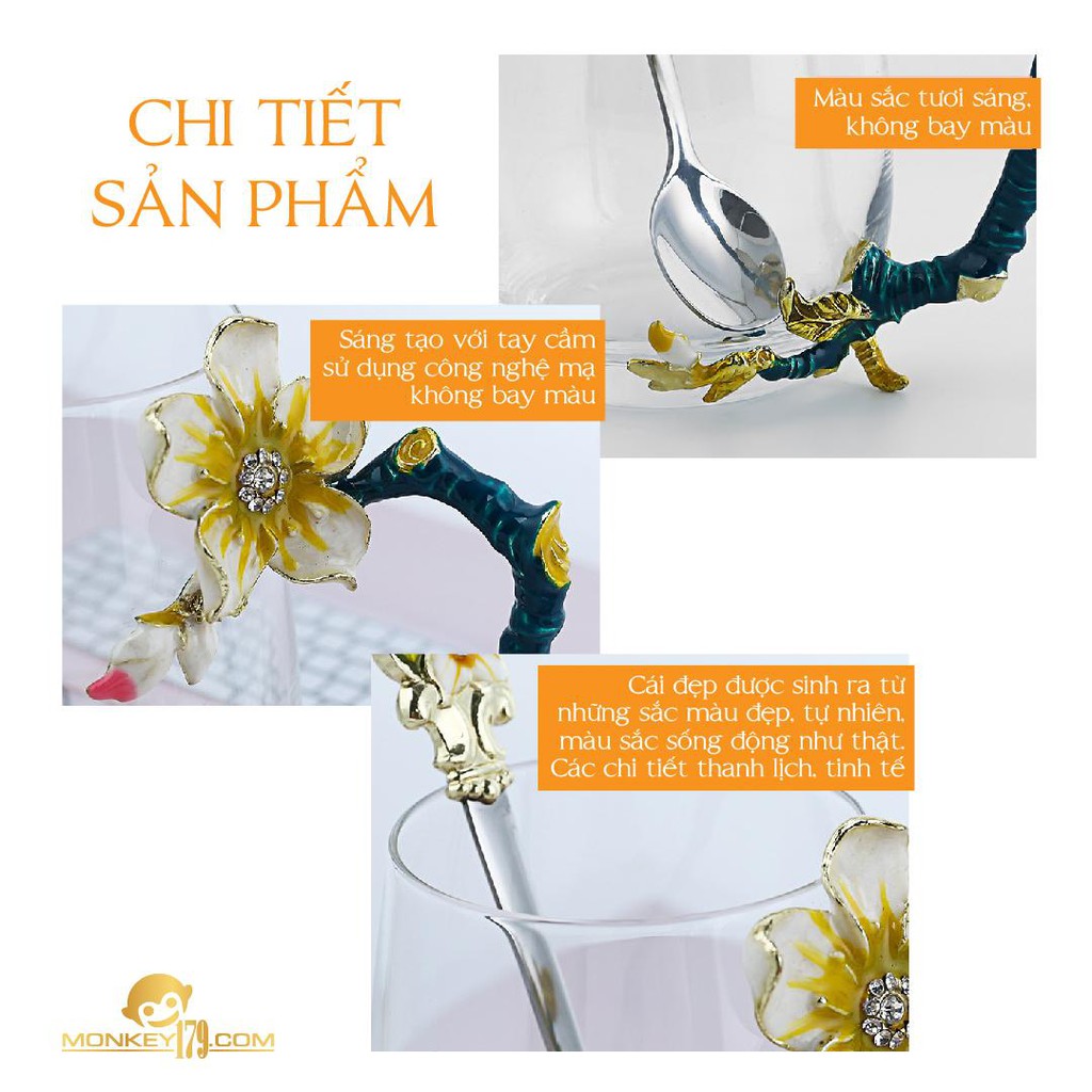 Cốc trà thủy tinh gắn hoa mai + thìa
