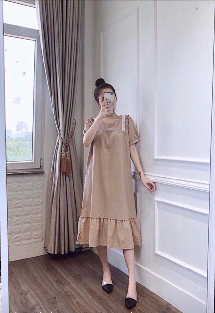 [Mã 44FASHIONSALE1 giảm 10K đơn 50K] Váy bầu thiết kế M05( Ren bèo vai vải xịn )