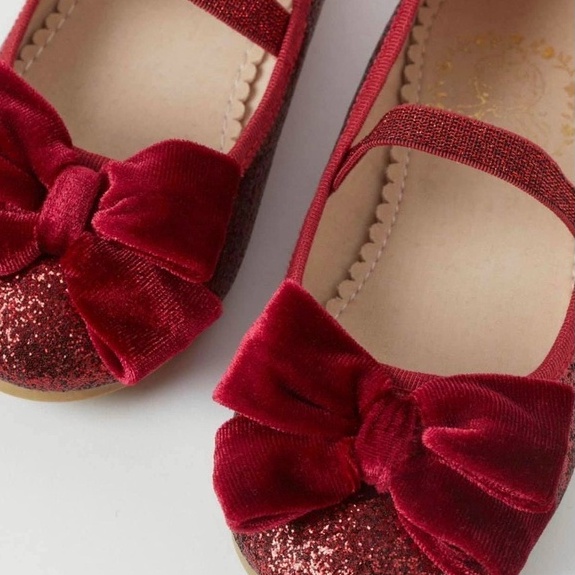 Giày cho bé gái - Giầy nhũ đỏ nơ HM dư xịn siêu xinh cho các bé gái lớn size 24-34