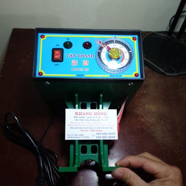Hộp Nhiệt Máy Hàn Miệng Túi Dập Chân M5-300 HÀNG CHÍNH HÃNG