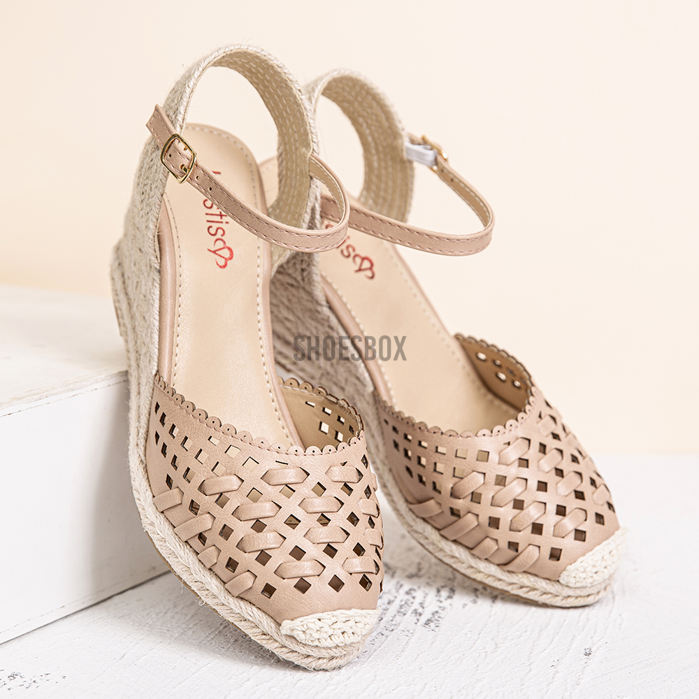 Xăng đan xinh xắn cho nữ