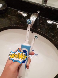 Bàn chải điện Oral-B