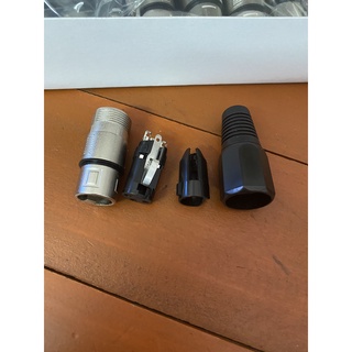 Jack hàn Canon Cái (Đen trắng)