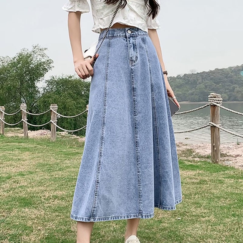 Chân váy jean IELGY dáng chữ A lưng cao thời trang cho nữ