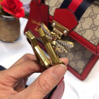 Túi Gucci ong