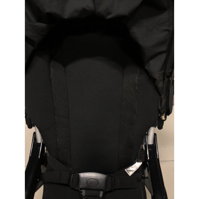 Xe đẩy Combi Gấp Gọn