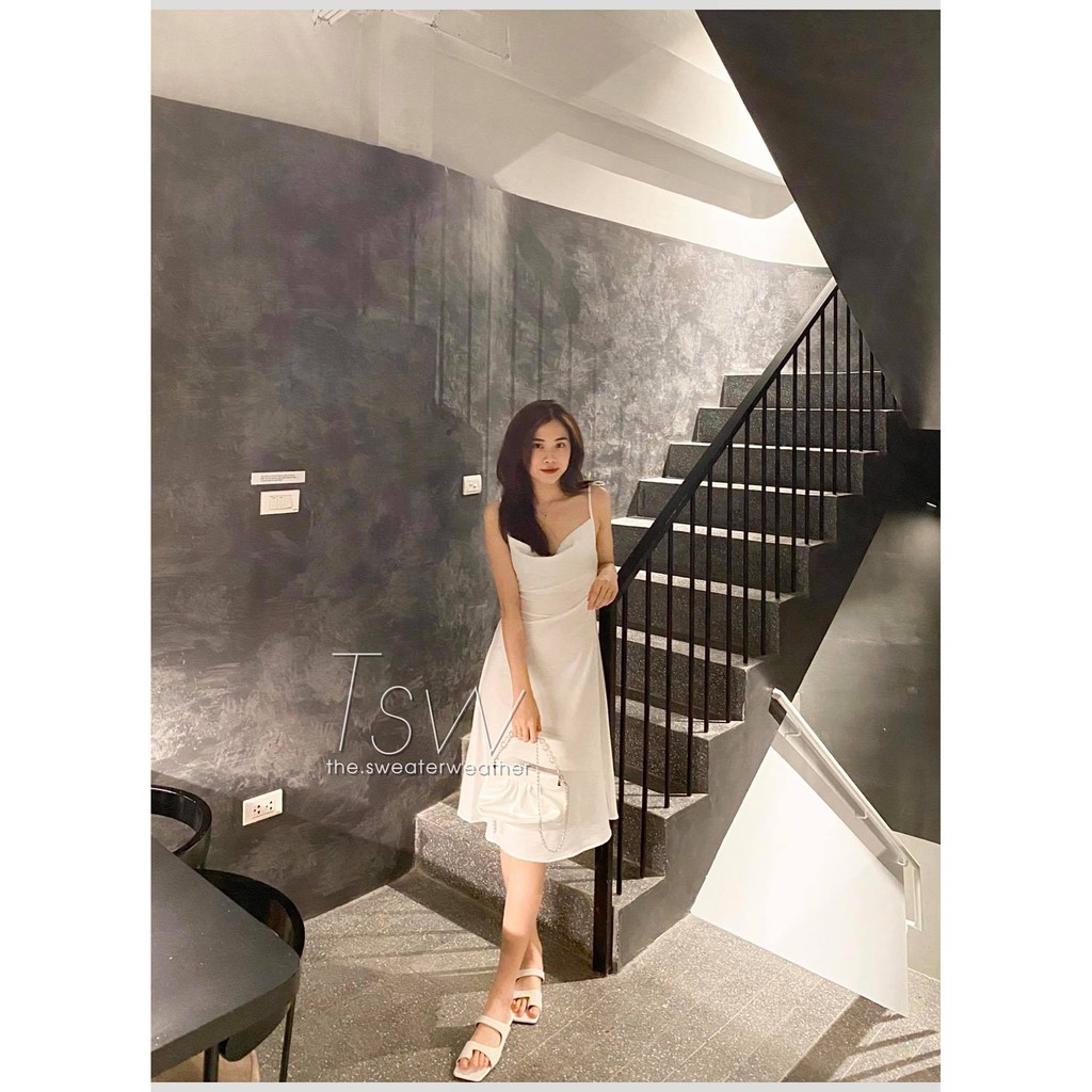 Váy 2 dây lụa cổ đổ chất dày (Ảnh thật) | BigBuy360 - bigbuy360.vn