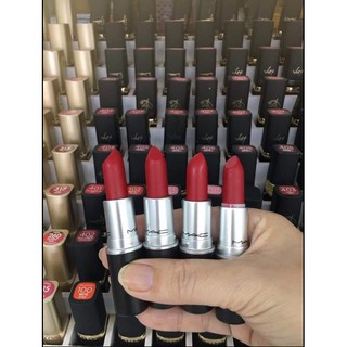 MAC RUBY WOO 707 là dòng MAC Retro Matte