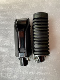 Gác chân sau xếp