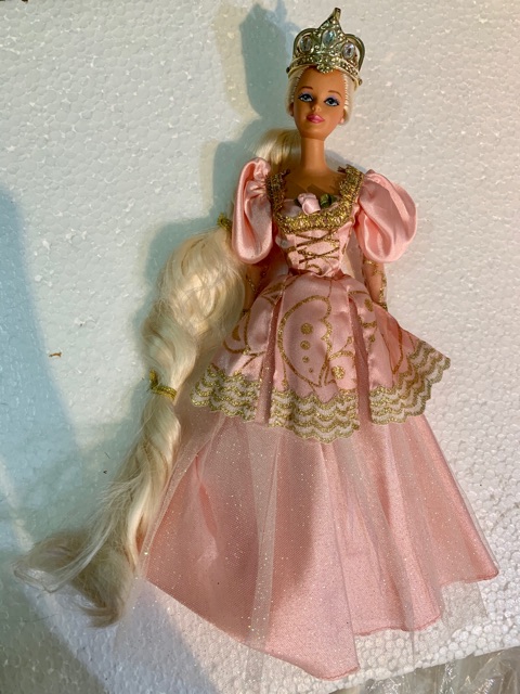 Búp bê barbie cổ công chúa tóc mây