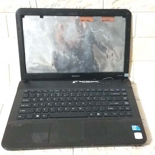 Bộ vỏ cũ laptop Sony vpcea16fg model : pcg61211w