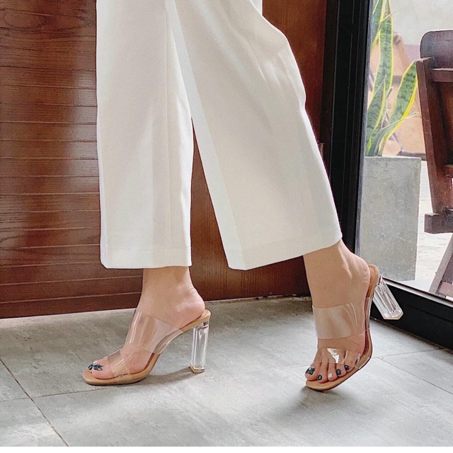 [HOT][GIÁ SỈ] Guốc 2 quai trong 7cm gót trụ trong
