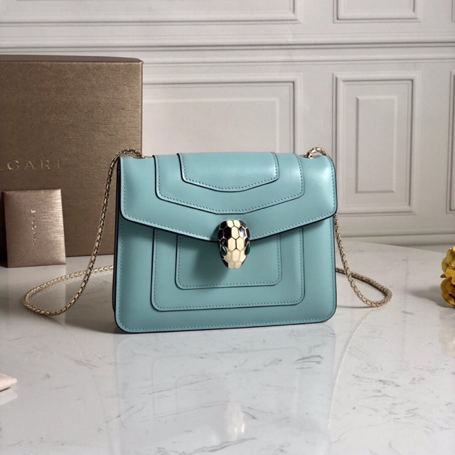 Túi Xách BVLGari Cao Cấp Màu Xanh Ngọc Nhạt Size 20 cm