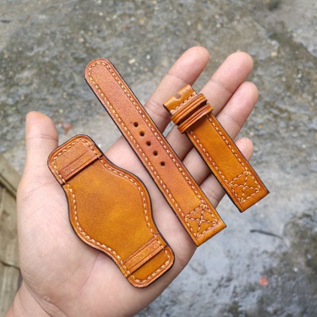 Rập mẫu làm dây đồng hồ bundstrap dụng cụ da thủ công. Ai mua dây da