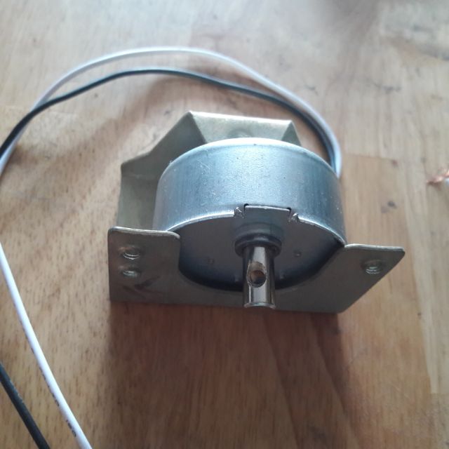 Pát tút năng điện - nhông điện