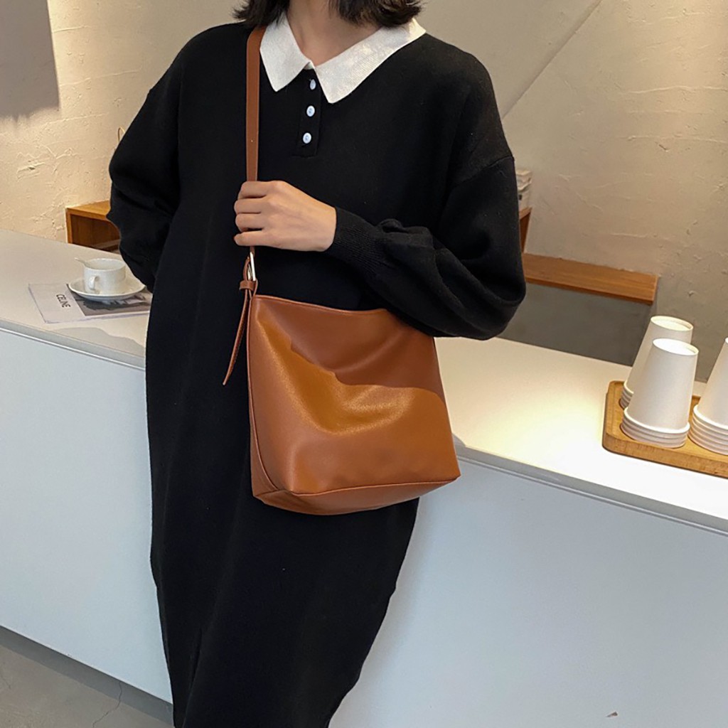Túi đeo chéo da nữ vintage đi học giá rẻ OKINI