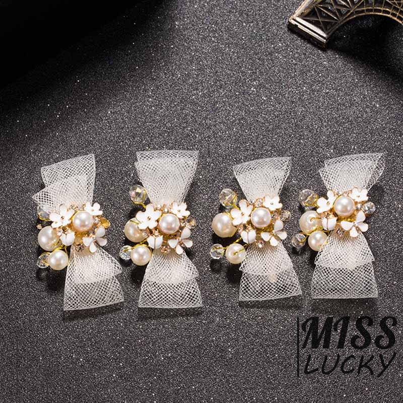 Set 4 kẹp tóc đính đá và ngọc trai giả thanh lịch cho cô dâu