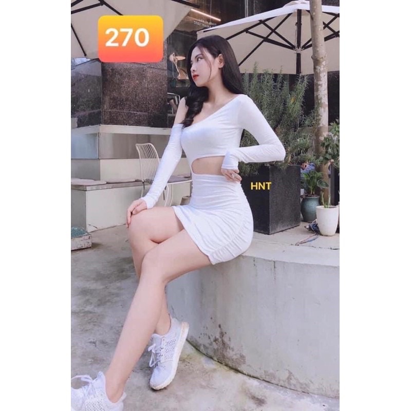 Đầm body khoét eo tay dài