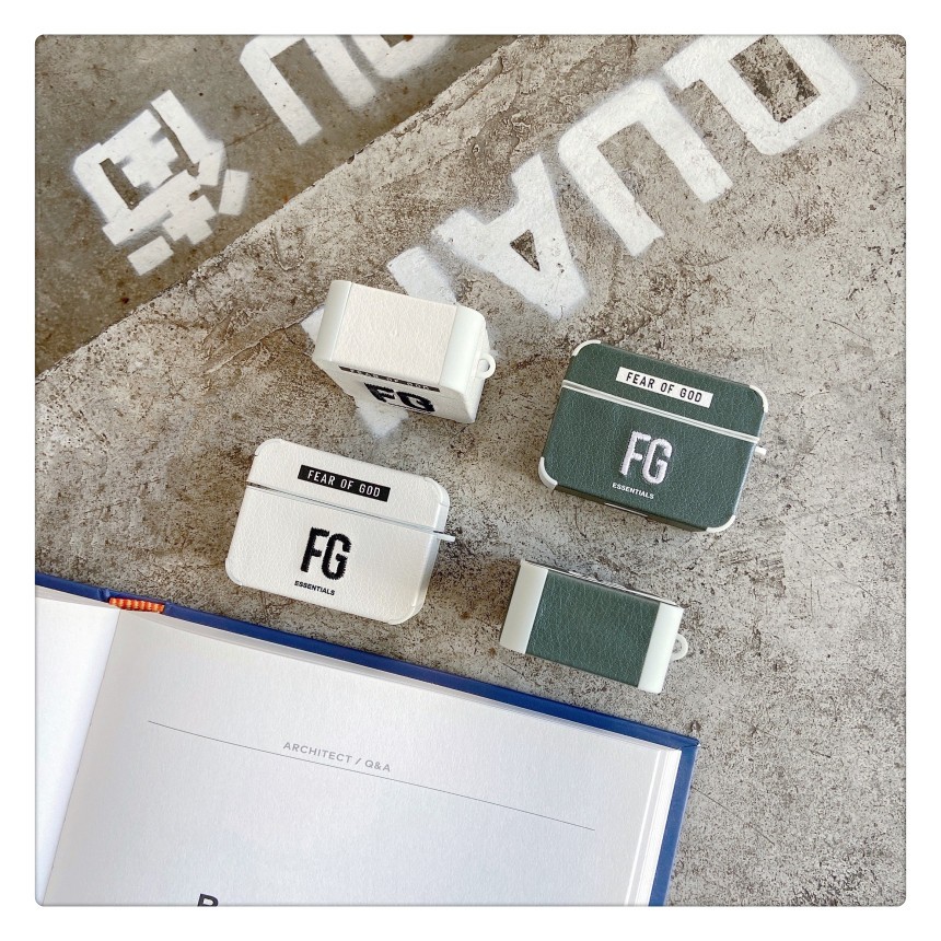 Vỏ Bảo Vệ Hộp Sạc Tai Nghe Airpods 1 / 2 / Pro Thêu Logo Fg Độc Đáo Thời Trang | BigBuy360 - bigbuy360.vn