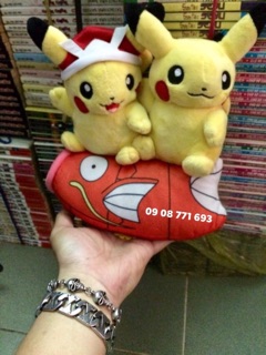 Thú bông Pikachu cưỡi cá chép 22cm