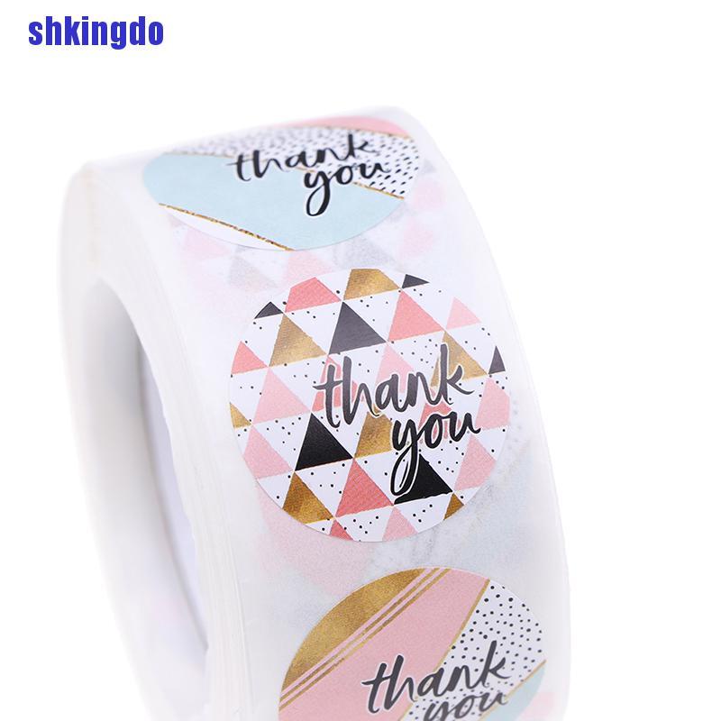 Cuộn 500 Miếng Dán Niêm Phong Trang Trí Màu Hồng Kẻ Sọc Caro