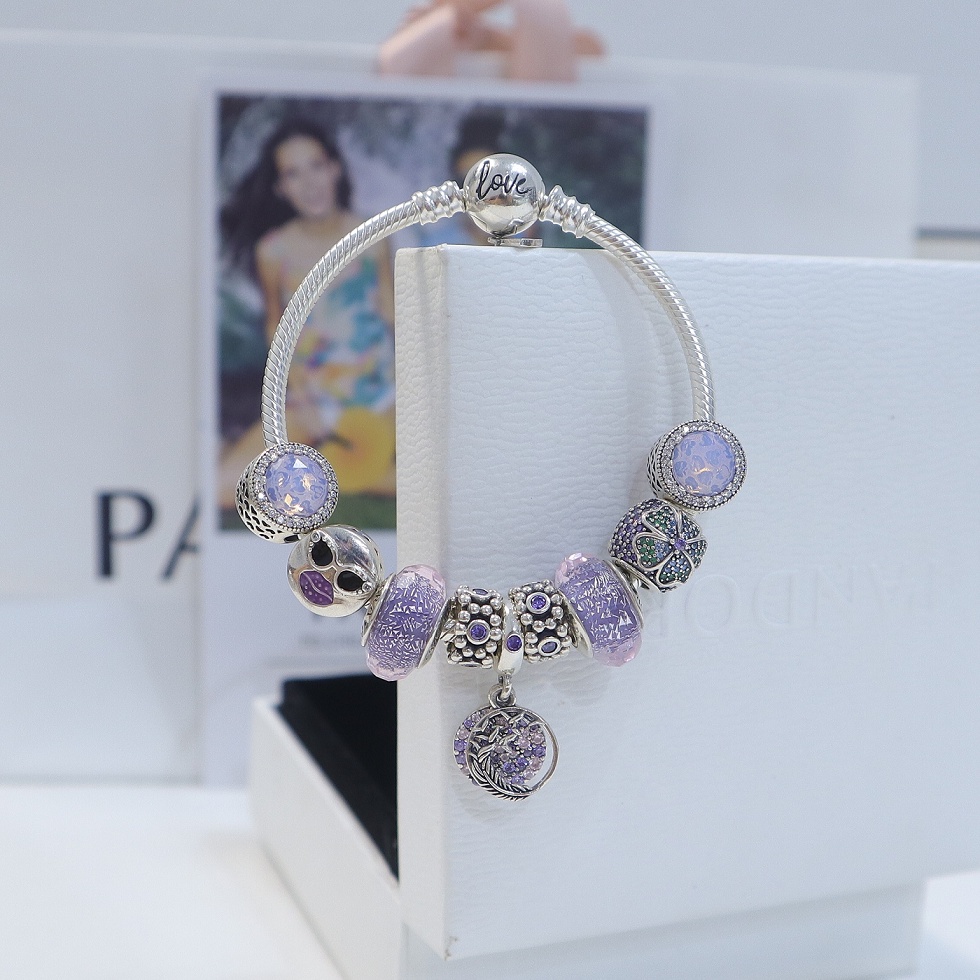 Bộ sưu tập vòng charm mệnh Hỏa- Trang sức bạc Venus