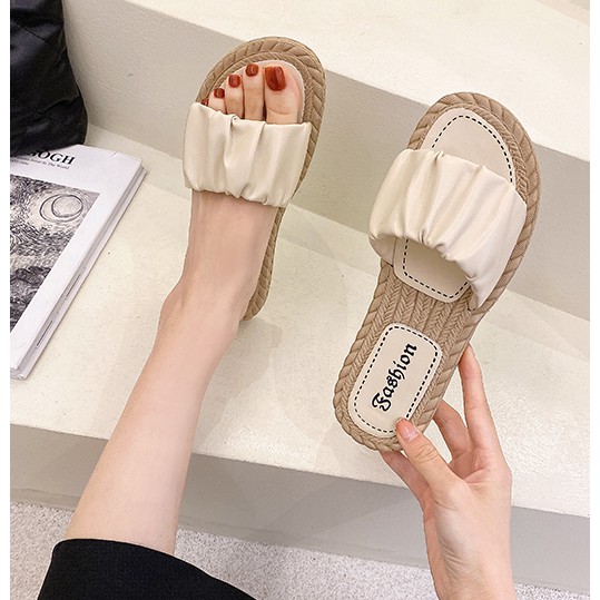 DÉP ULZZANG ĐI BIỂN HÈ QUAI BÈO NHÚN