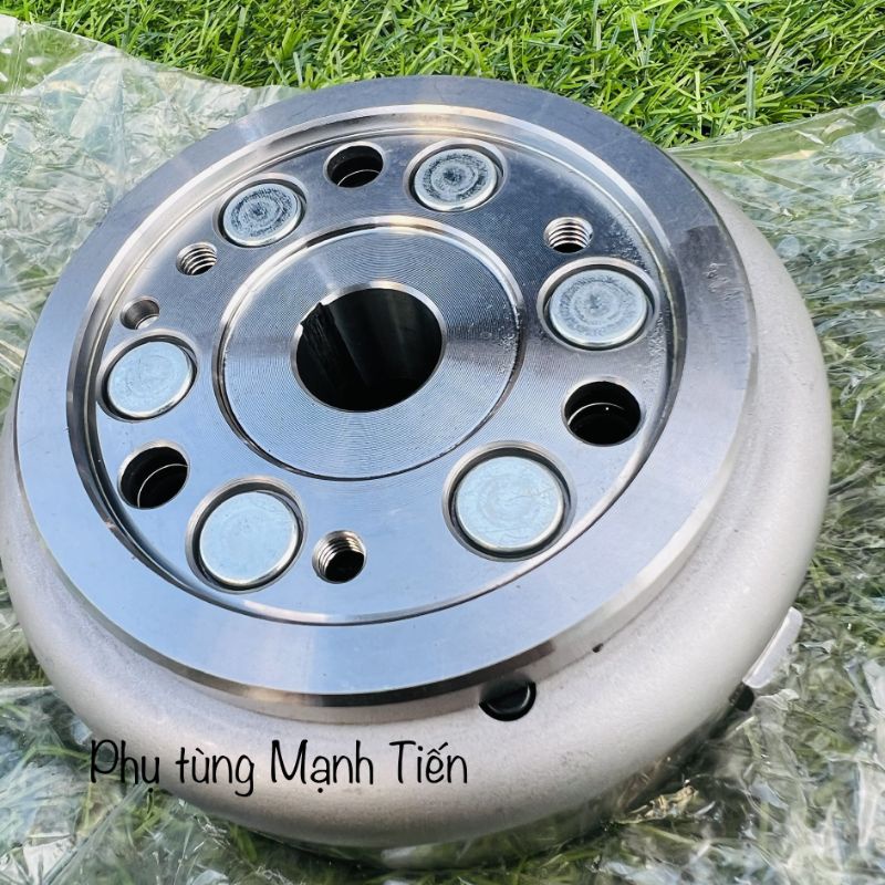 Vô lăng, qua lăng Wave, Dream Việt Mitsuba